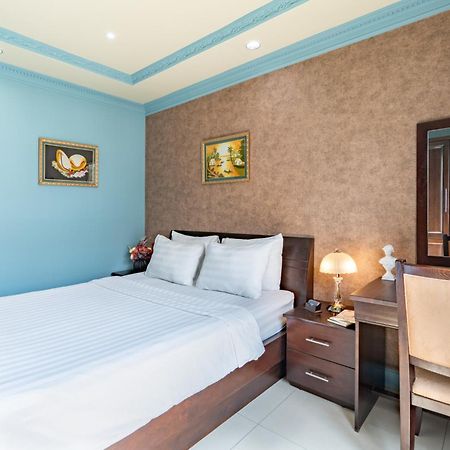 La Bonita Hotel And Apartments Хошимин Экстерьер фото