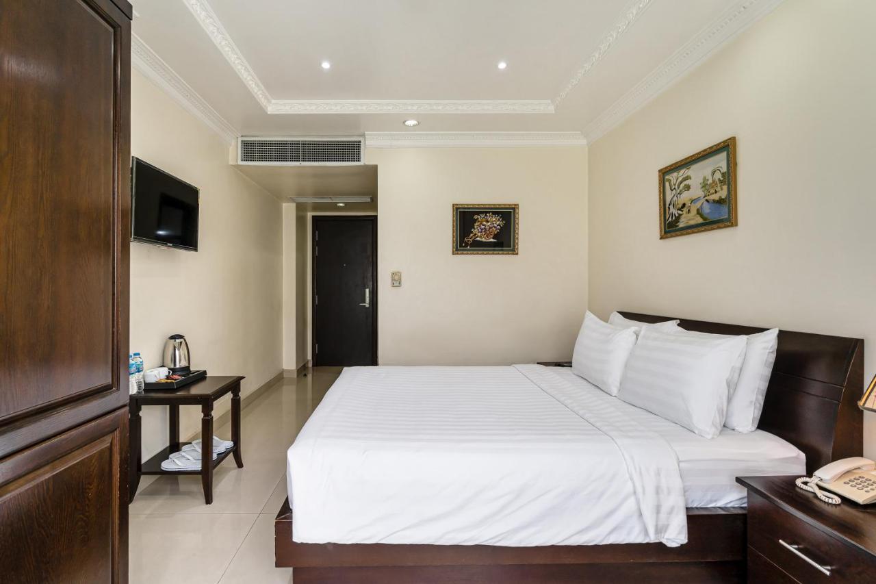La Bonita Hotel And Apartments Хошимин Экстерьер фото